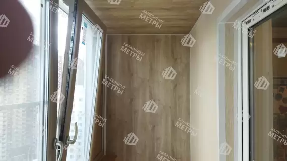 Остекление и отделка балкона Остекление и отделка балкона