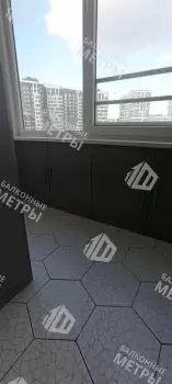 Установка шкафа на балконе Установка шкафа на балконе