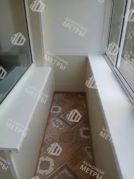 Отделка балкона под ключ с холодным остеклением и выносом остекления Отделка балкона под ключ с холодным остеклением и выносом остекления