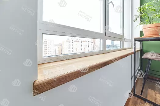 Дизайнерская отделка балкона гипсокартоном с утеплением и остеклением