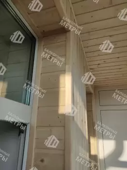 Холодное остекление балкона и отделка деревянной вагонкой Холодное остекление балкона и отделка деревянной вагонкой