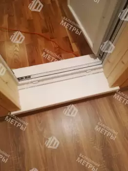 Остекление и отделка балкона Сапожок Остекление и отделка балкона Сапожок