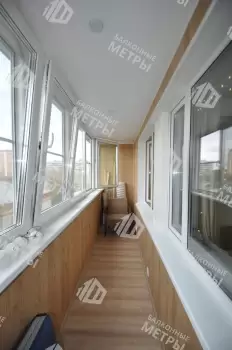 Остекление лоджии окнами с мультифункциональным стеклопакетом и отделка Остекление лоджии окнами с мультифункциональным стеклопакетом и отделка