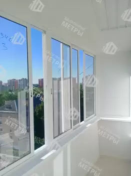 Остекление балкона и отделка стен Остекление балкона и отделка стен