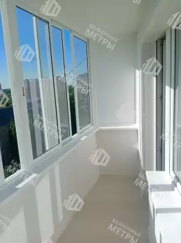 Остекление балкона и отделка стен Остекление балкона и отделка стен