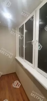 Остекление балкона и балконного блока профилем Rehau 60 и отделка панелями ПВХ Остекление балкона и балконного блока профилем Rehau 60 и отделка панелями ПВХ