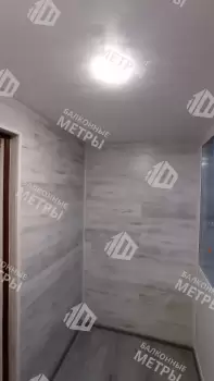 Отделка балкона с установкой теплого пола и остекление Rehau 70 Отделка балкона с установкой теплого пола и остекление Rehau 70